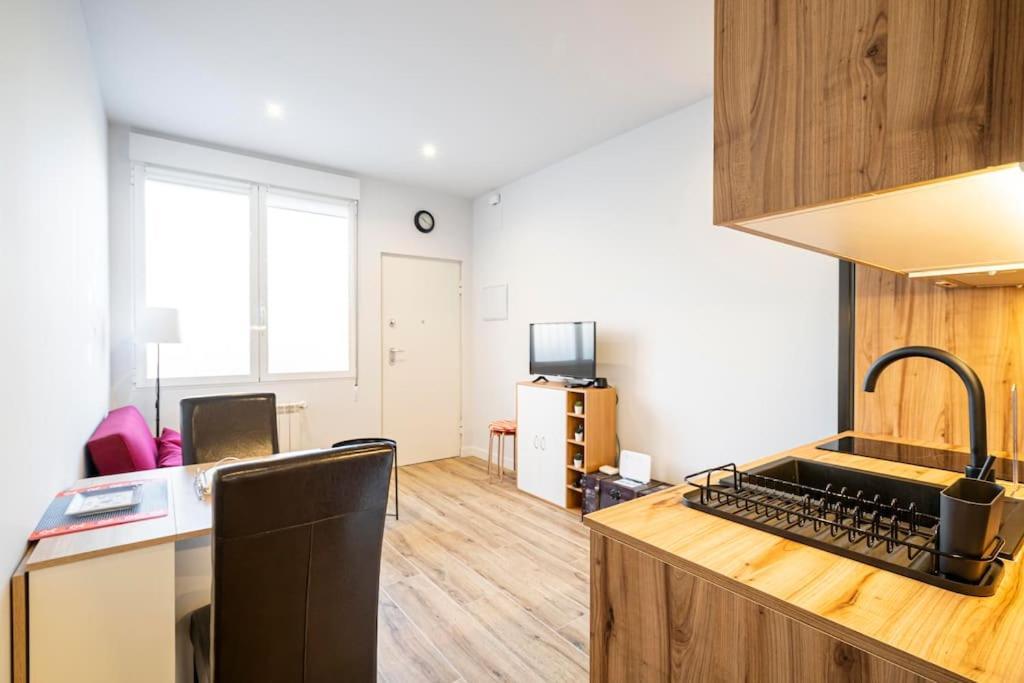 Agradable Apartamento A Pie De Calle-30 Min De Sol Madrid Eksteriør billede