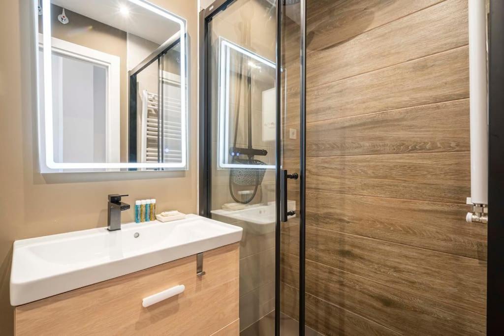 Agradable Apartamento A Pie De Calle-30 Min De Sol Madrid Eksteriør billede