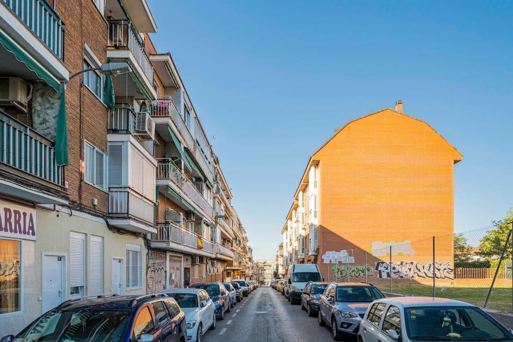 Agradable Apartamento A Pie De Calle-30 Min De Sol Madrid Eksteriør billede
