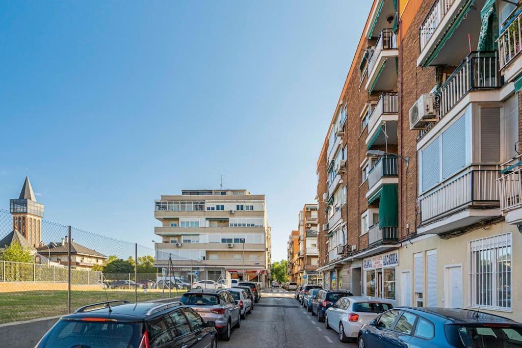 Agradable Apartamento A Pie De Calle-30 Min De Sol Madrid Eksteriør billede